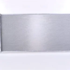 Chłodnica, układ chłodzenia silnika NISSENS 64822 Ograniczona ilość