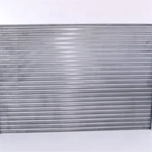 Chłodnica, układ chłodzenia silnika NISSENS 65015 Premium